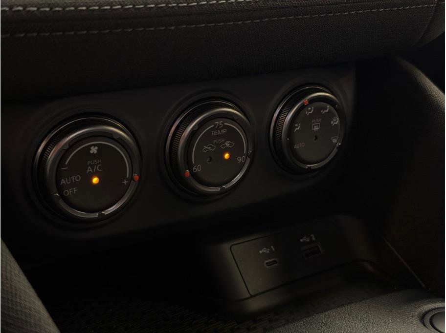 Used 2025 Nissan Z Sport w/ Floor Mat Package RWD image 15