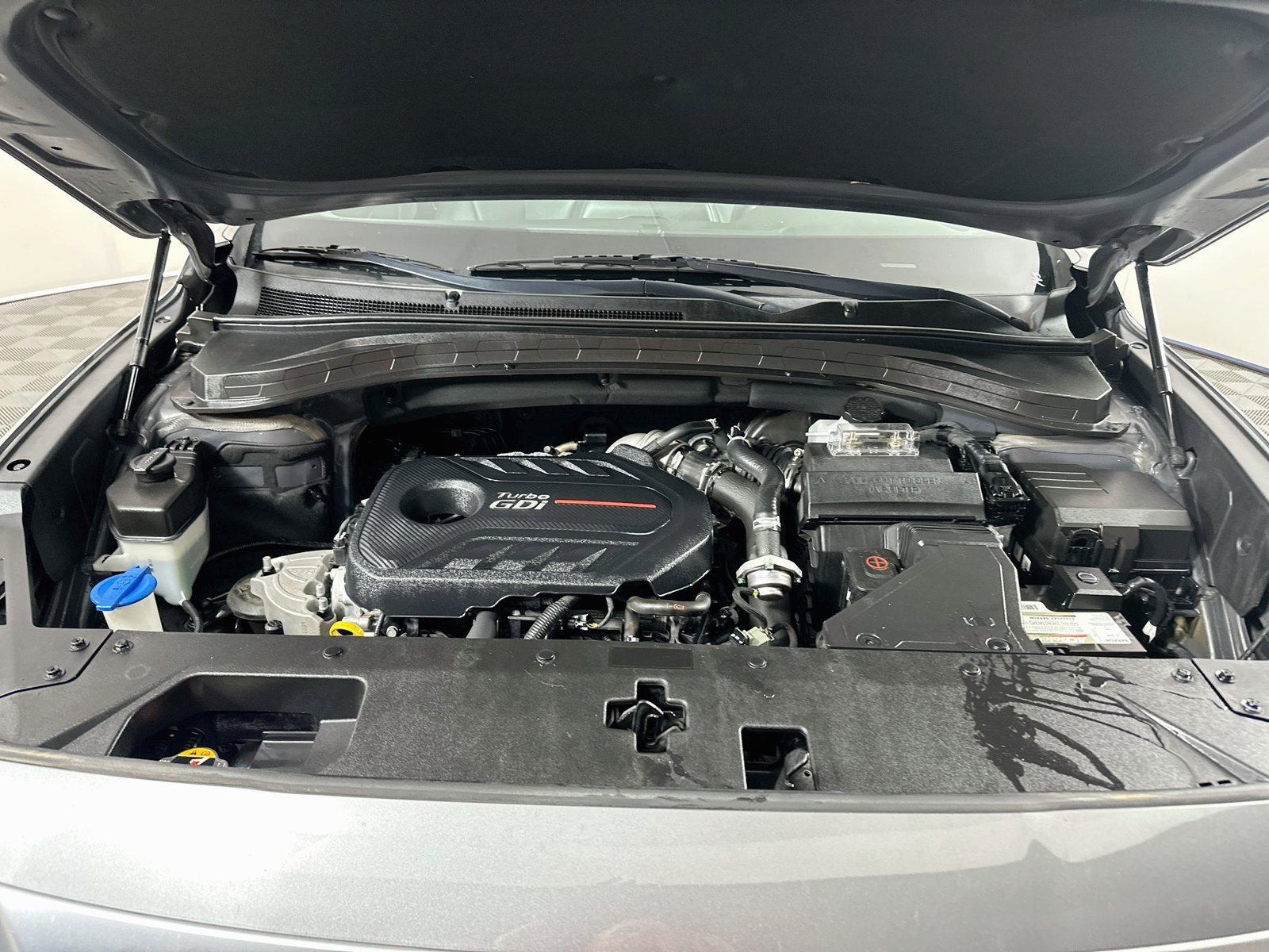 Used 2019 Hyundai Santa Fe Limited FWD image 29
