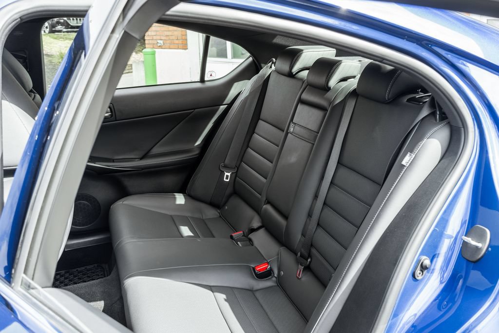 Used 2023 Lexus IS 350 F Sport AWD/4WD image 27