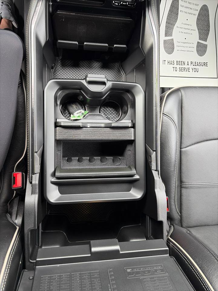 Used 2024 RAM 3500 Limited image 16