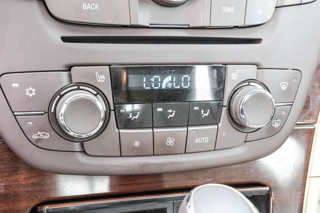 Used 2011 Buick Regal CXL Turbo w/ TO7 Preferred Equipment Group image 25