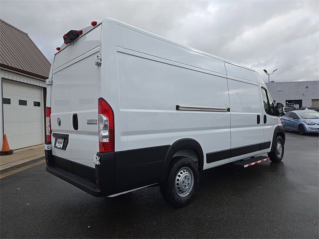 Used 2025 RAM ProMaster 3500 w/ Convenience Group image 31