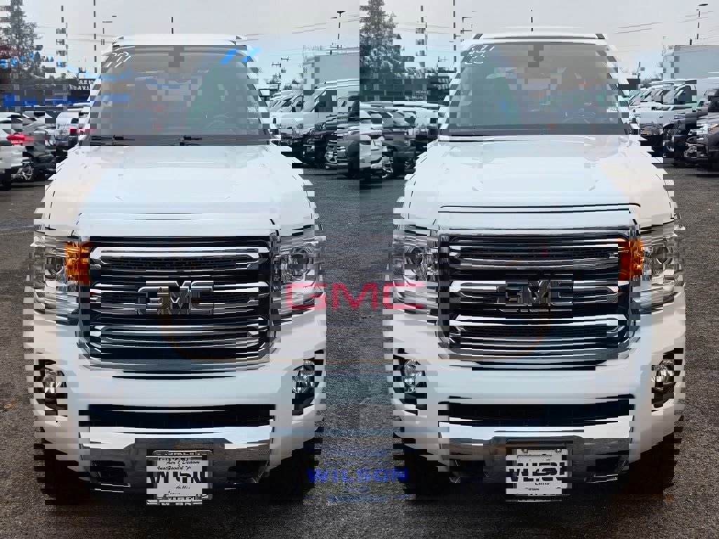 Used 2017 GMC Canyon SLT image 3