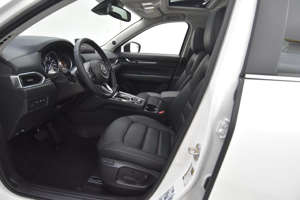 Used 2025 MAZDA CX-5 Carbon Edition AWD/4WD image 24
