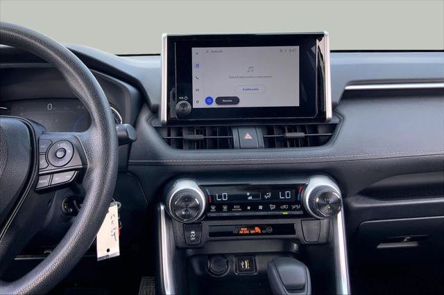 Certified 2025 Toyota RAV4 LE AWD/4WD image 7