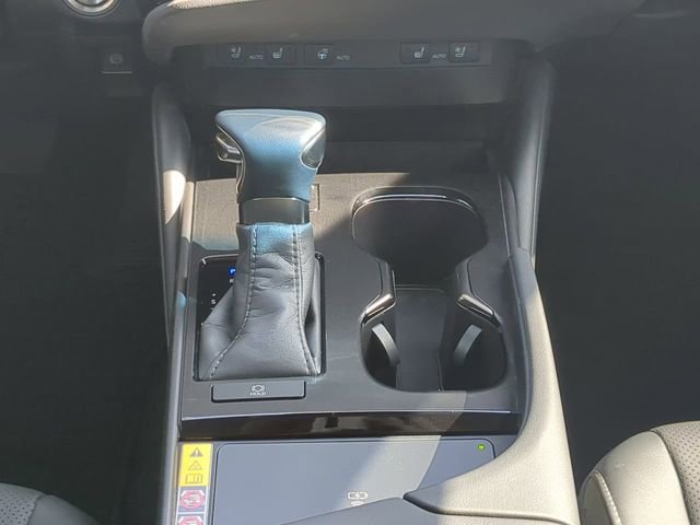 Used 2024 Lexus ES 350 w/ Premium Package image 17