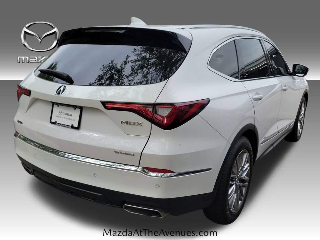 Used 2024 Acura MDX SH-AWD w/ Advance Package image 16