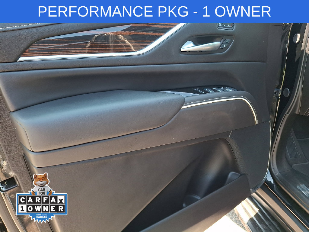 Used 2024 Cadillac Escalade Premium Luxury w/ Performance Package AWD/4WD image 12