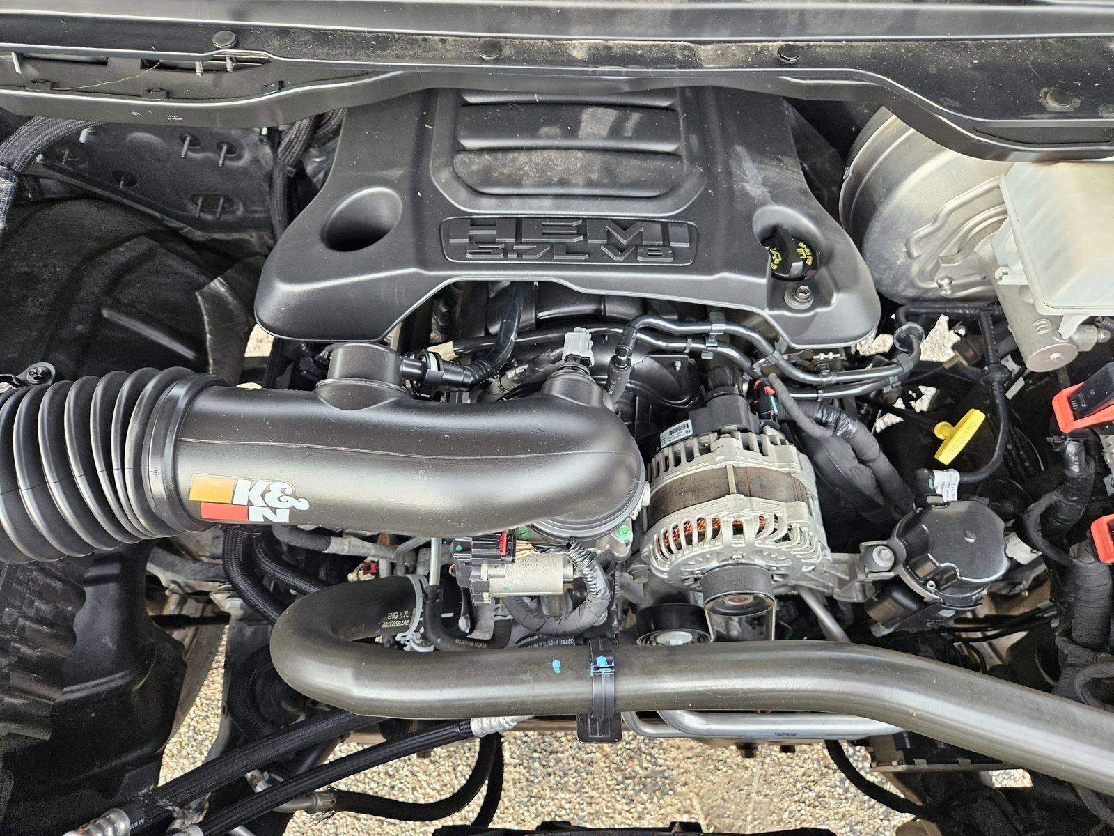 Used 2019 RAM 1500 Laramie image 34