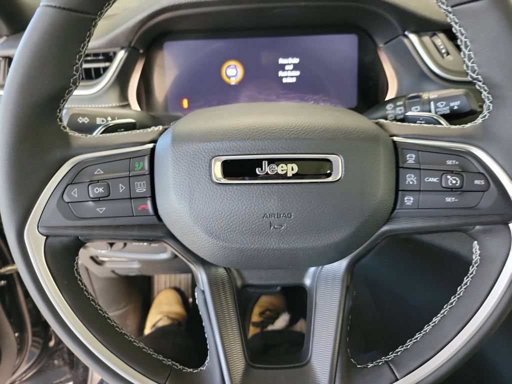 New 2026 Jeep Grand Cherokee Laredo X AWD/4WD image 15