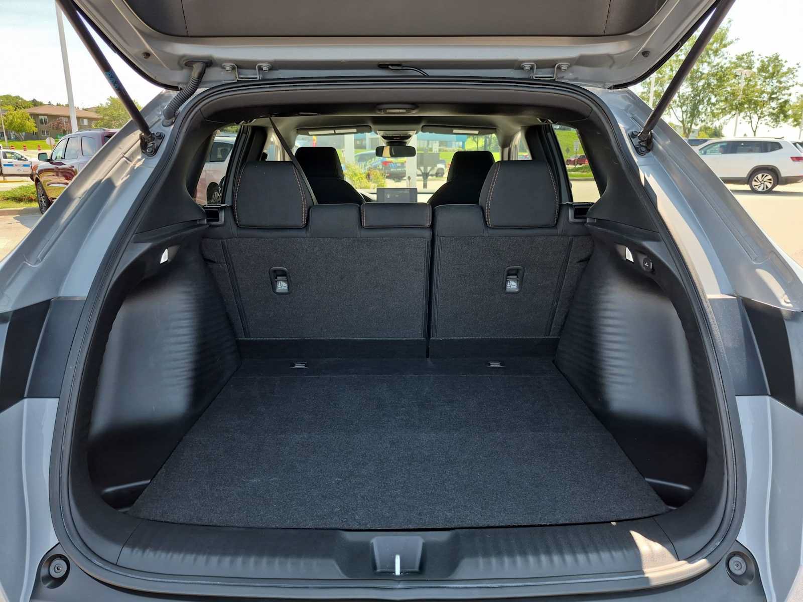 Certified 2024 Honda HR-V Sport image 29