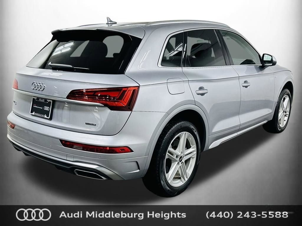 Certified 2024 Audi Q5 e Premium Plus AWD/4WD image 7