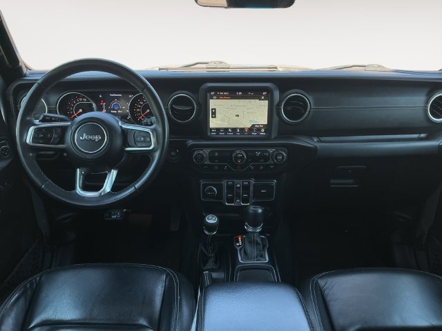 Used 2018 Jeep Wrangler Unlimited Sahara AWD/4WD image 10