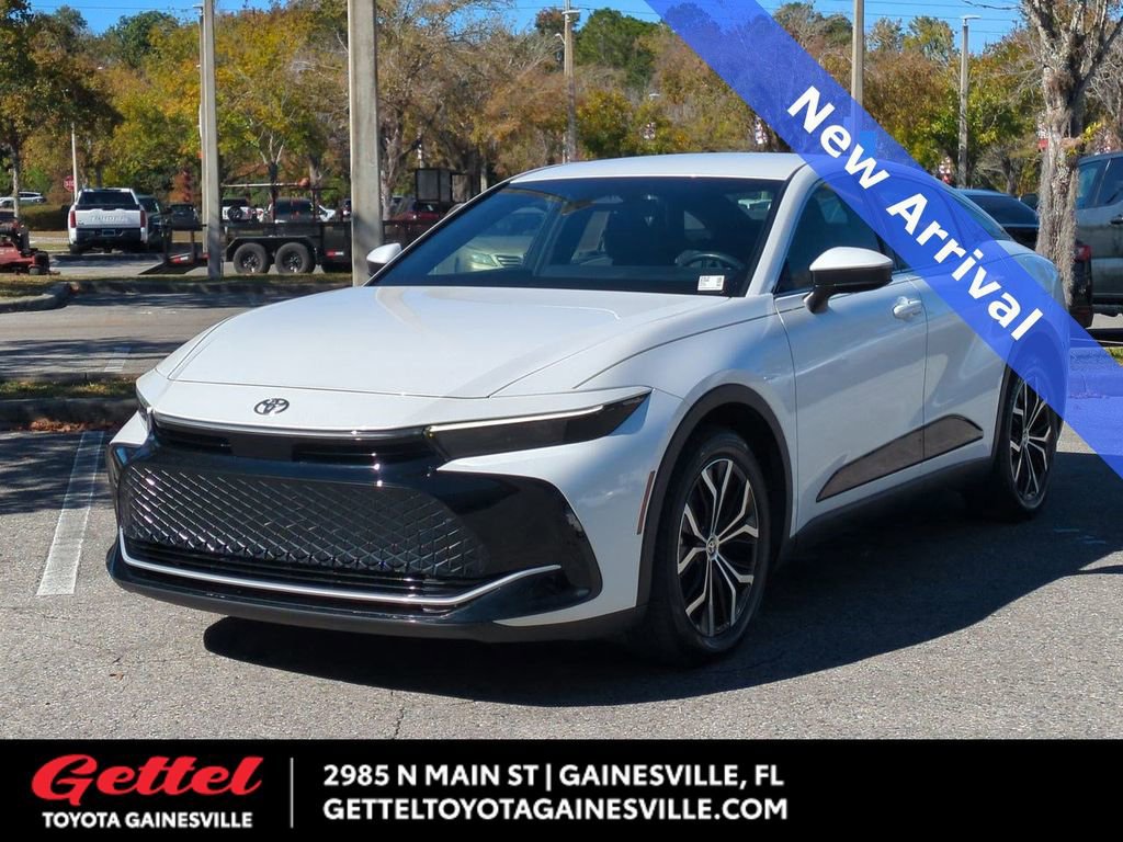 Used 2023 Toyota Crown XLE