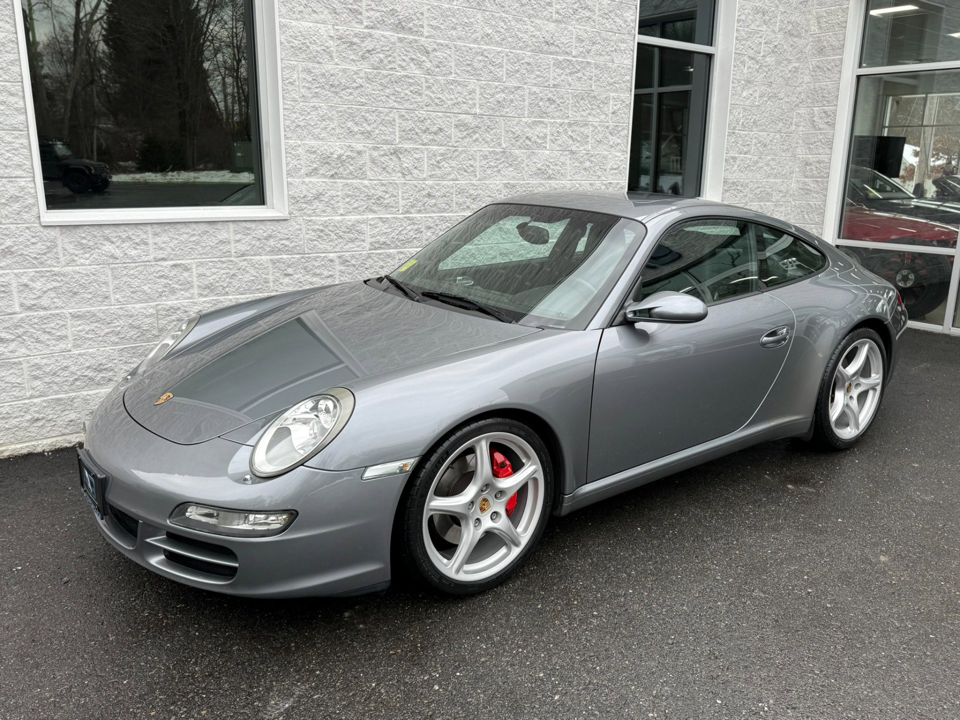 Used 2006 Porsche 911 Carrera S image 2