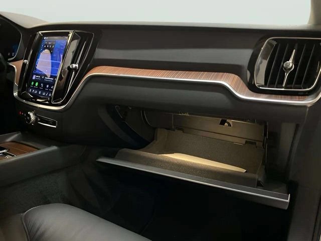 Used 2025 Volvo V60 B5 Cross Country Plus AWD/4WD image 78