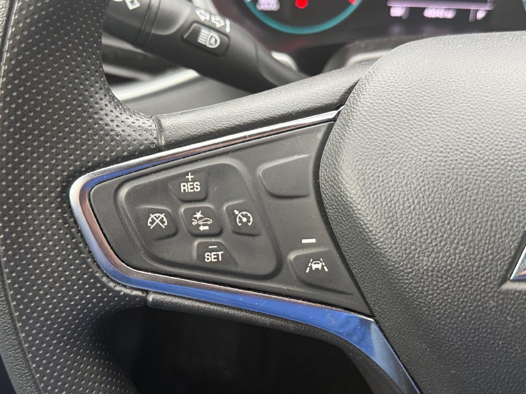Used 2025 Chevrolet Malibu LT FWD image 34