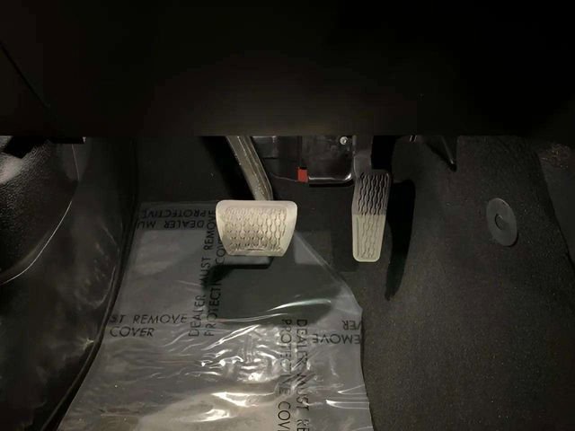 Used 2025 Jeep Wrangler Unlimited Sahara w/ Safety Group image 30