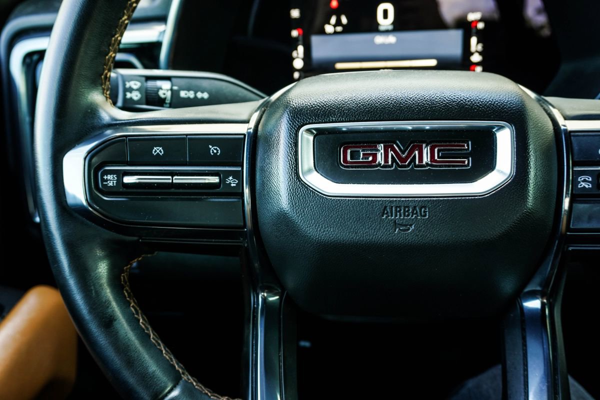 Used 2023 GMC Canyon AT4 w/ Canyon Safety Plus Package image 30