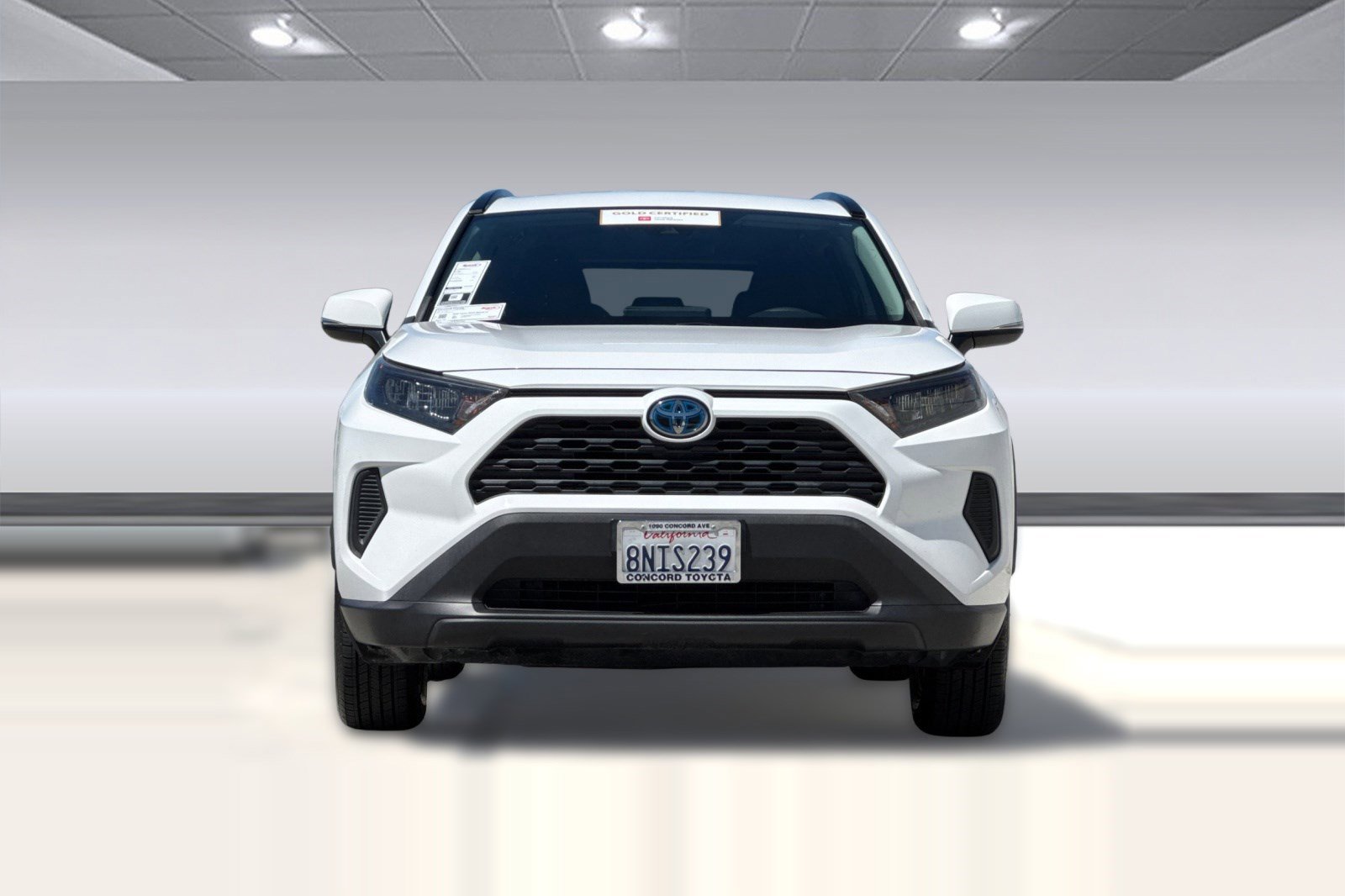 Used 2020 Toyota RAV4 LE w/ All Weather Liner Package AWD/4WD image 5
