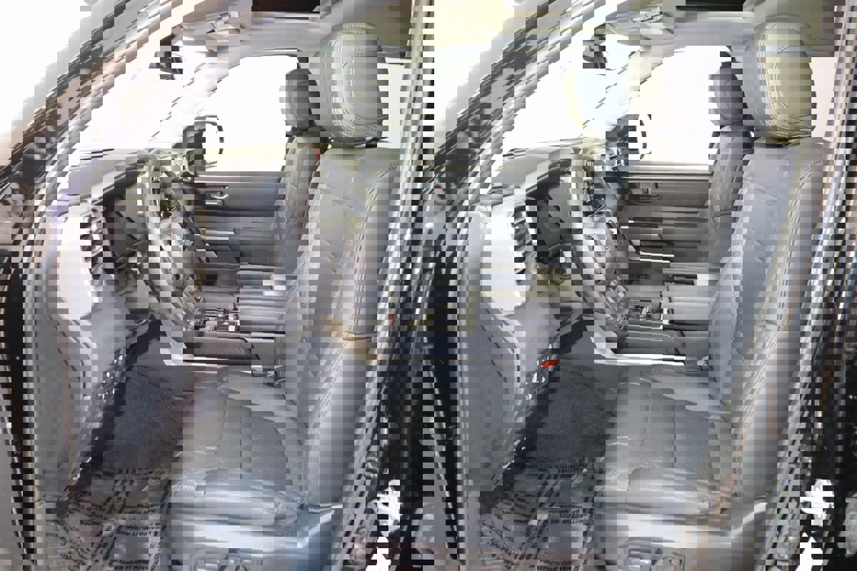 Used 2024 Toyota Sequoia Limited image 11