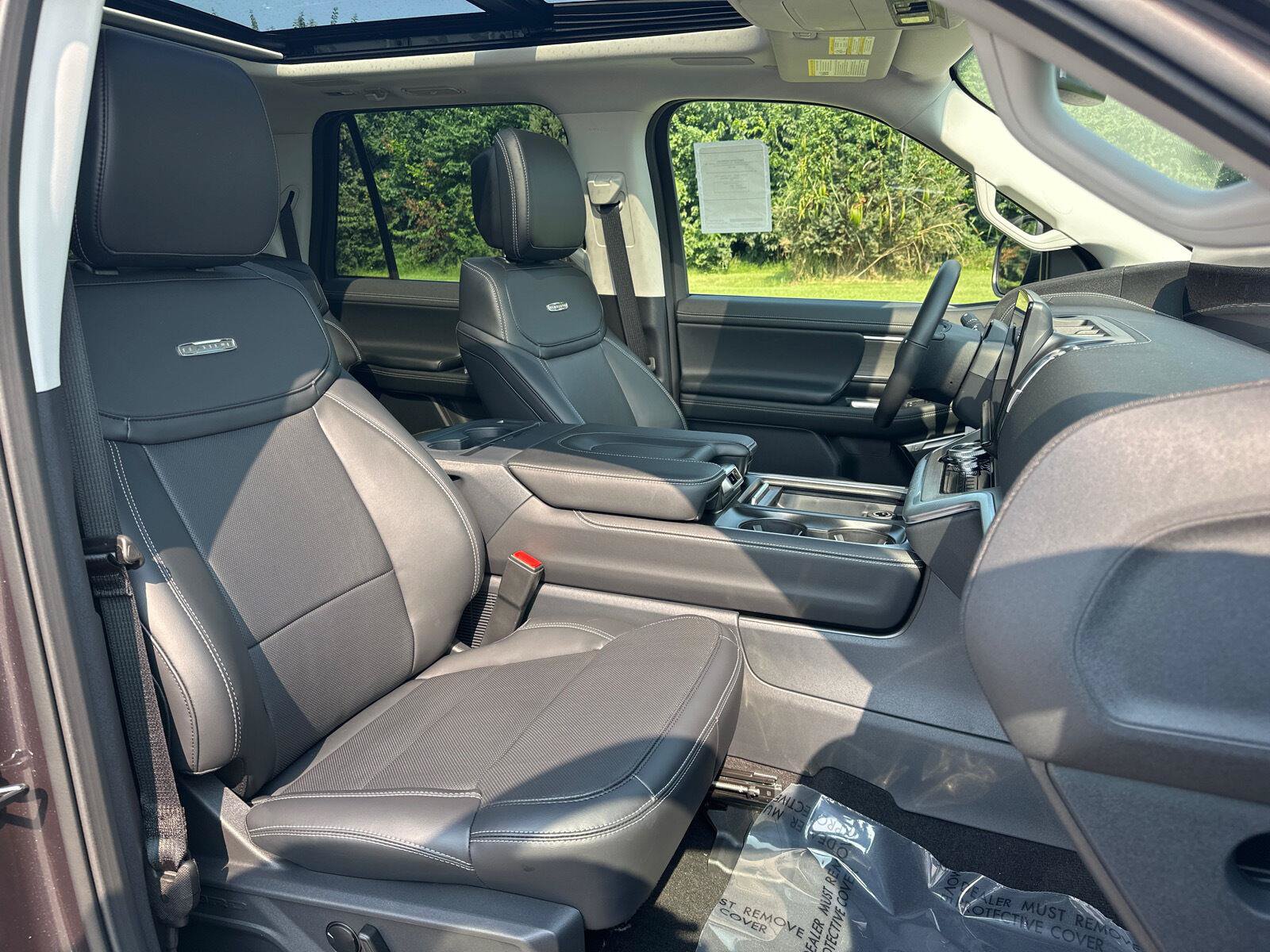 New 2027 Ford Expedition Max Platinum w/ Driver's Package AWD/4WD image 24