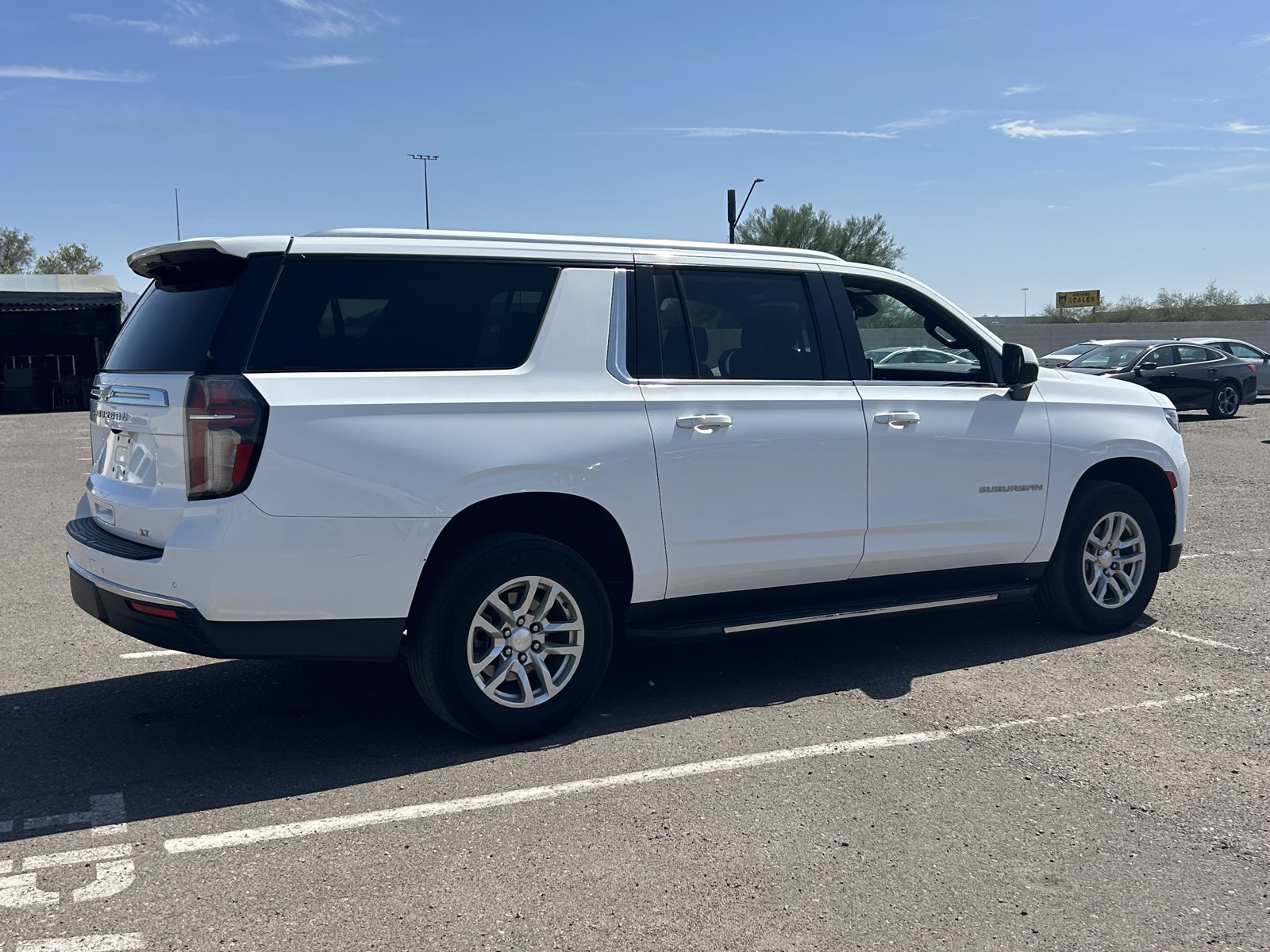 Certified 2023 Chevrolet Suburban LT AWD/4WD image 5