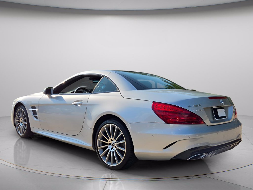 Used 2018 Mercedes-Benz SL 550 image 6