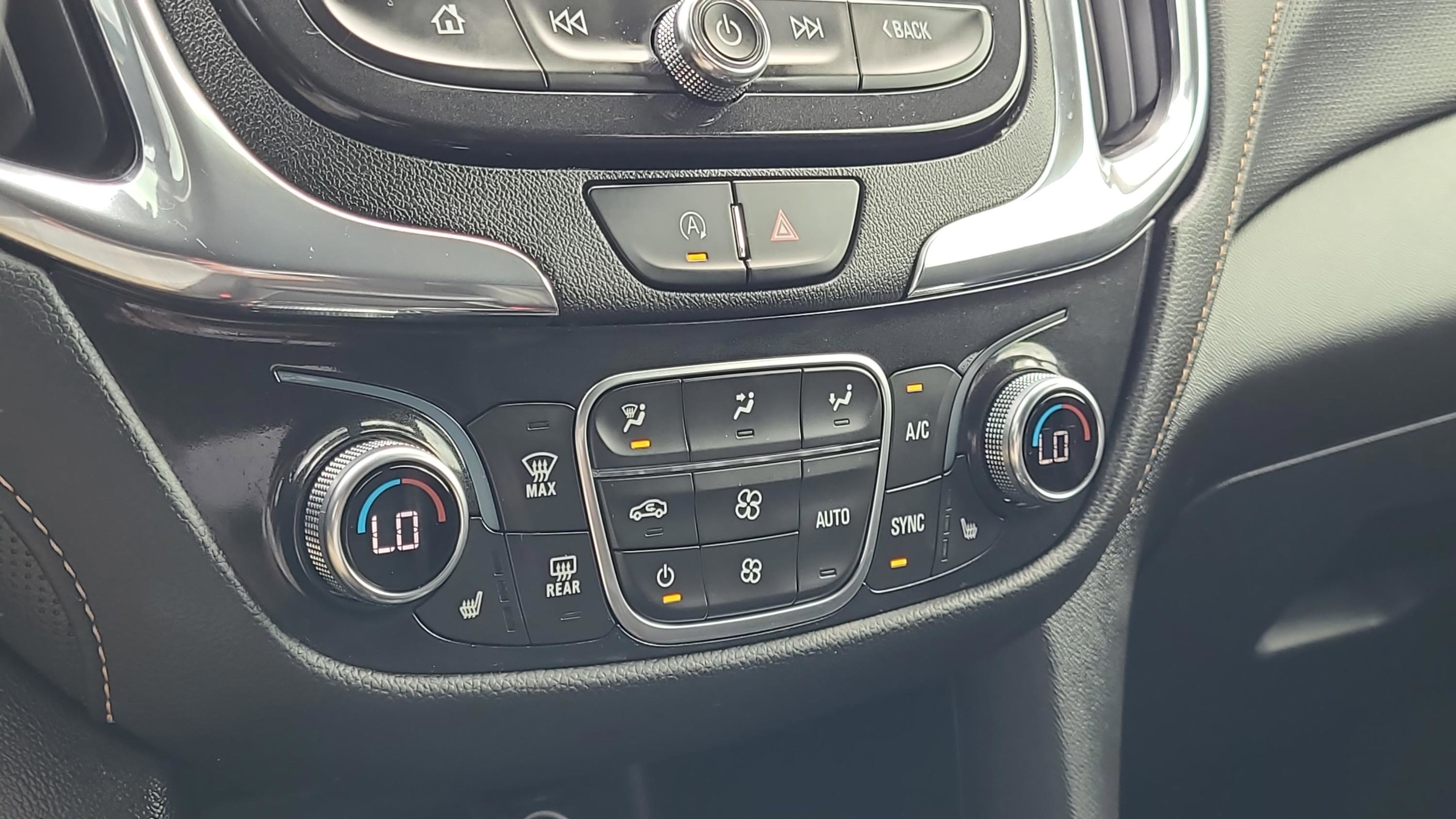 Used 2022 Chevrolet Equinox Premier w/ Redline Edition FWD image 23