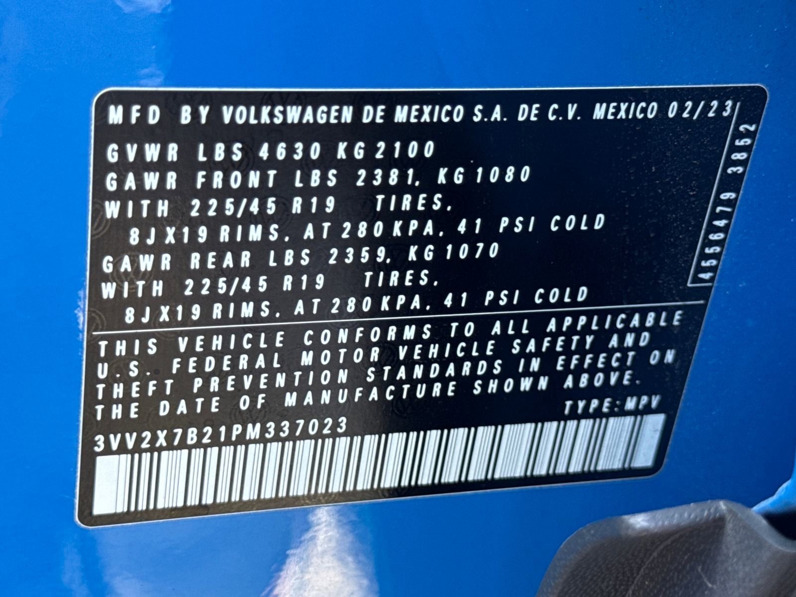 Certified 2023 Volkswagen Taos SEL image 29