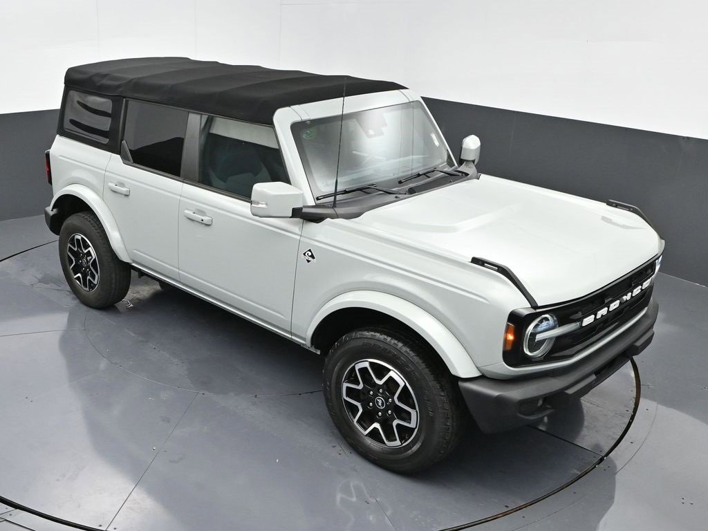 Certified 2022 Ford Bronco Outer Banks image 40