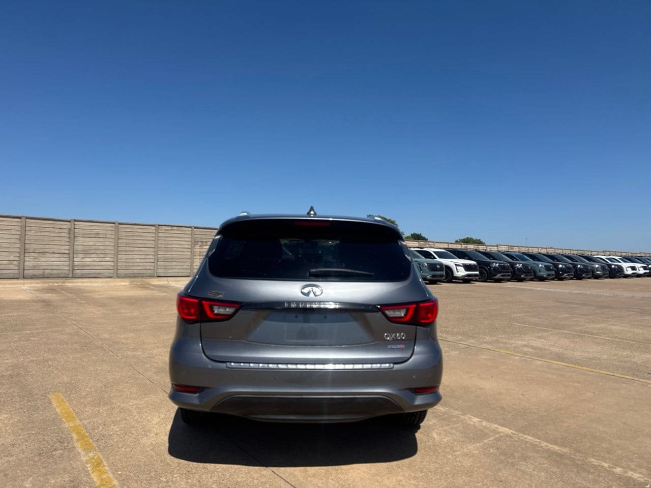 Used 2020 INFINITI QX60 Luxe w/ Edition 30 Essential Package FWD image 22
