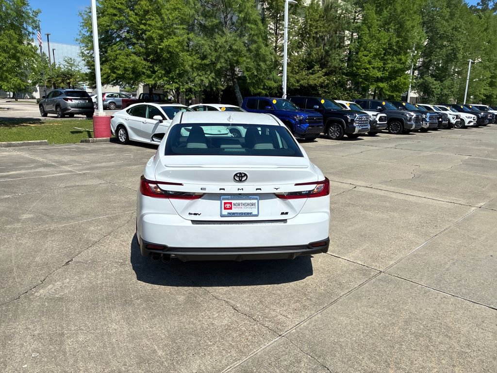 New 2026 Toyota Camry SE FWD image 5