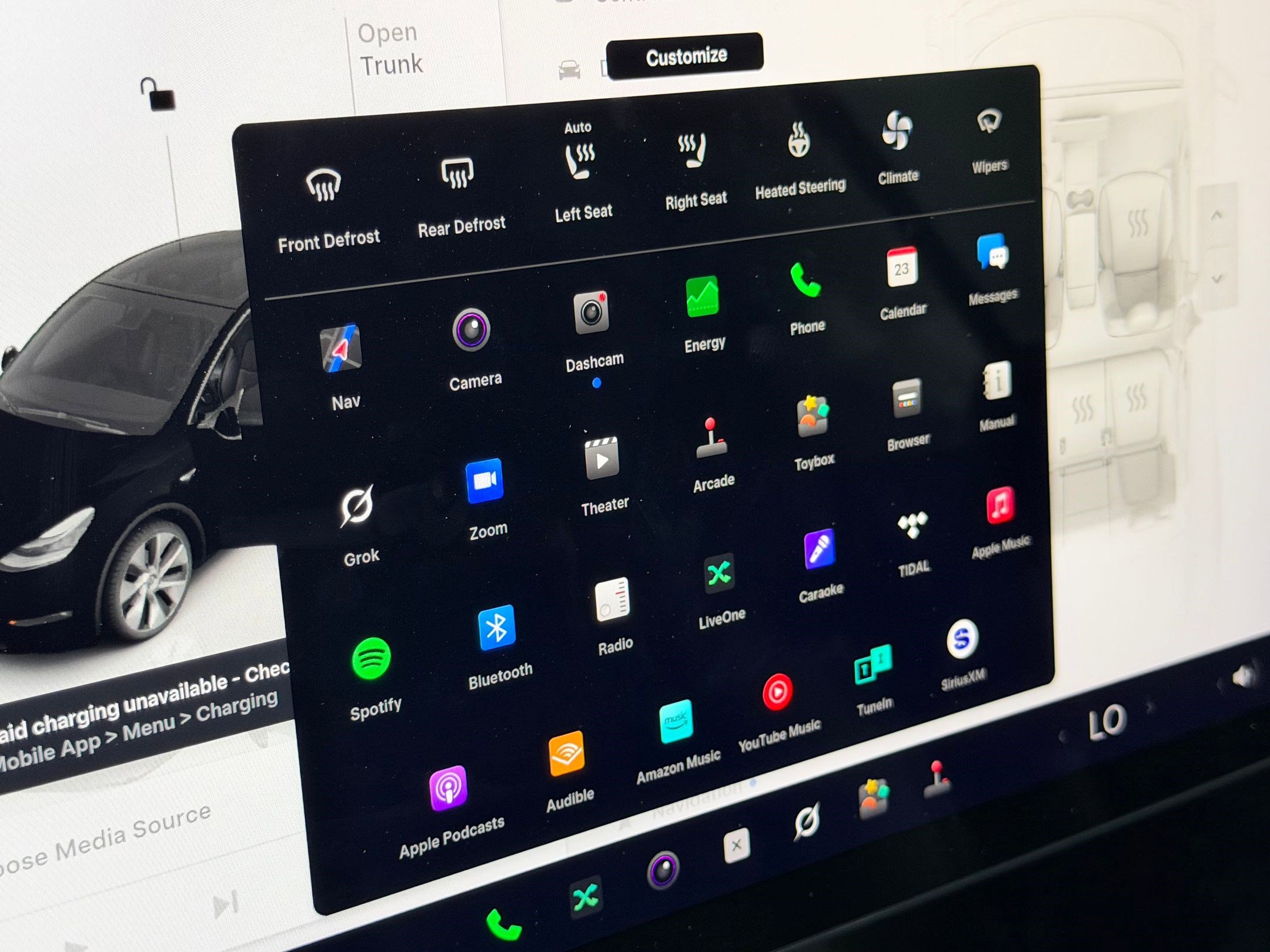 Used 2023 Tesla Model Y Long Range image 32