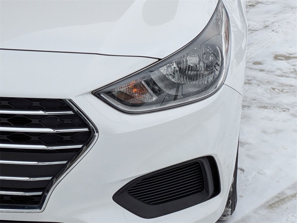 Used 2019 Hyundai Accent SE image 9
