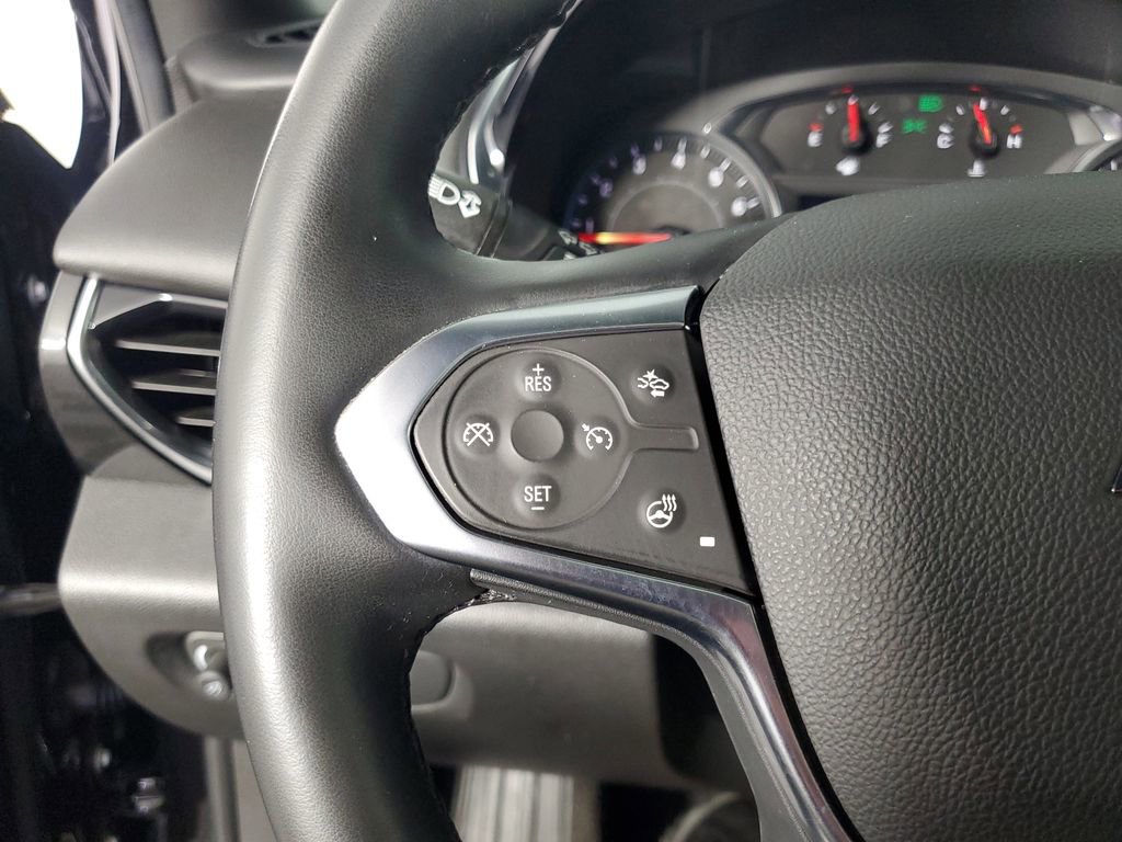 Used 2023 Chevrolet Traverse RS image 25