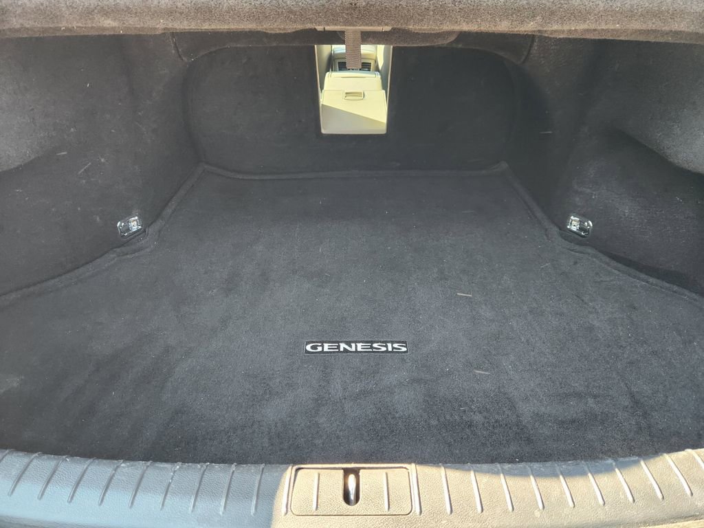 Used 2017 Genesis G80 3.8 w/ Option Group 02 image 32