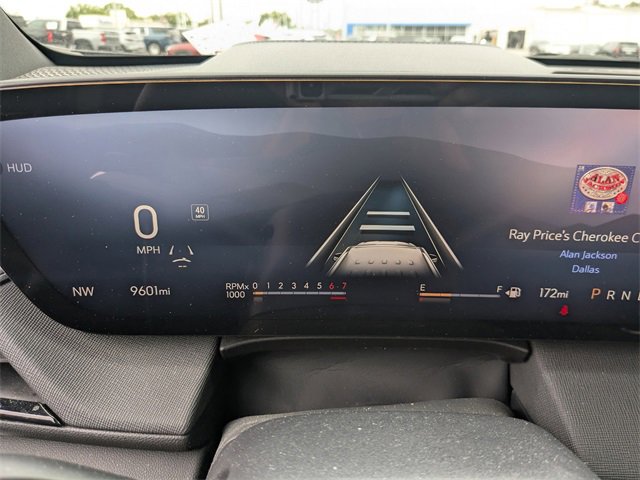 Used 2025 Buick Enclave Sport Touring w/ Power Package image 31