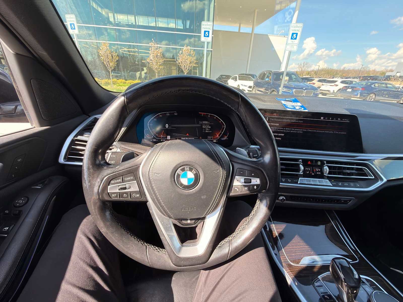 Used 2019 BMW X5 xDrive40i w/ Convenience Package AWD/4WD image 9