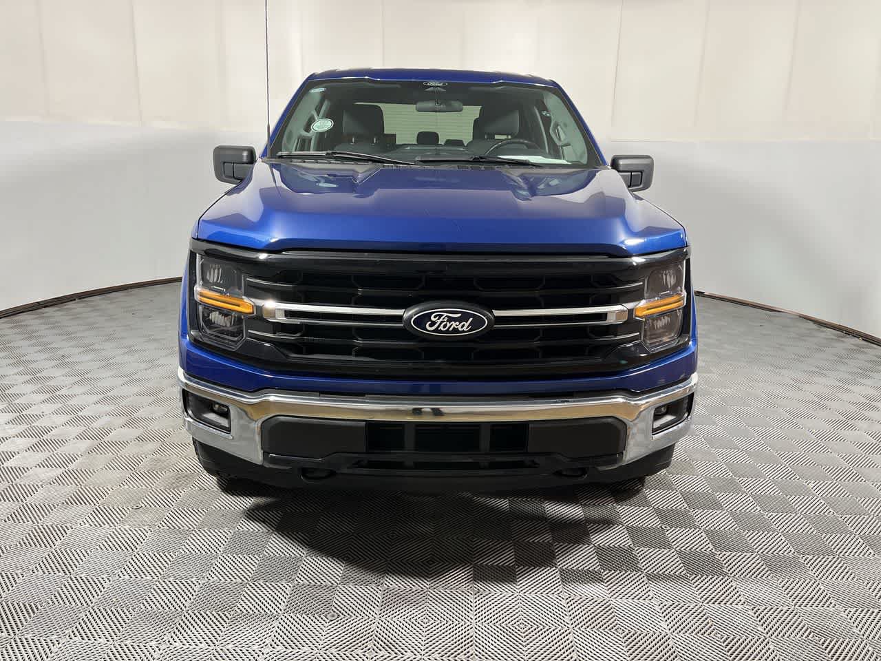 Used 2025 Ford F150 XLT w/ Equipment Group 301A Standard AWD/4WD image 3