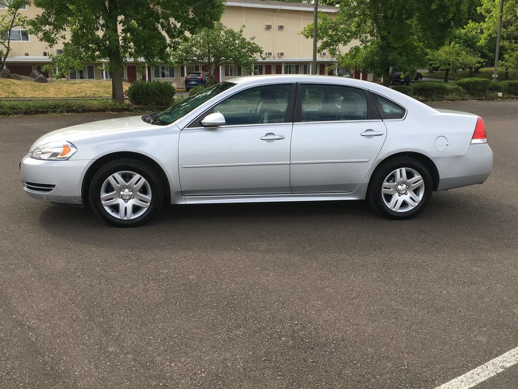 Used 2014 Chevrolet Impala LT FWD image 3