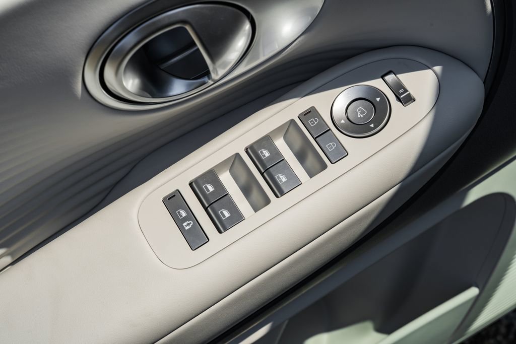 New 2026 Hyundai Ioniq 9 SEL image 35