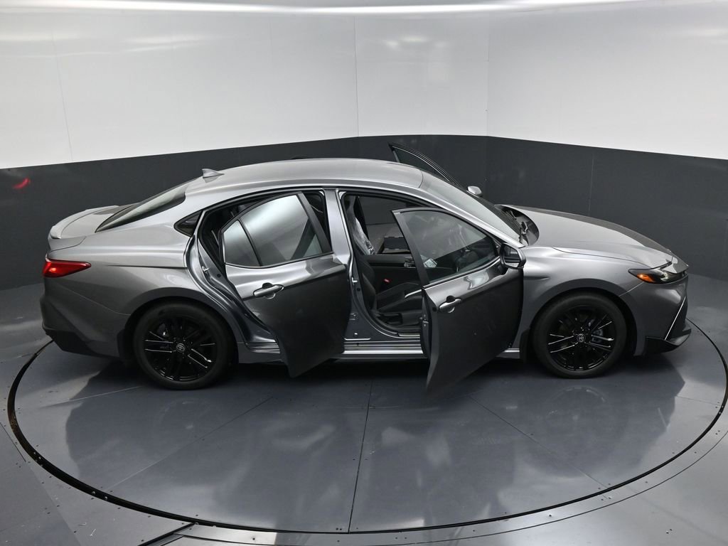 New 2026 Toyota Camry SE image 38