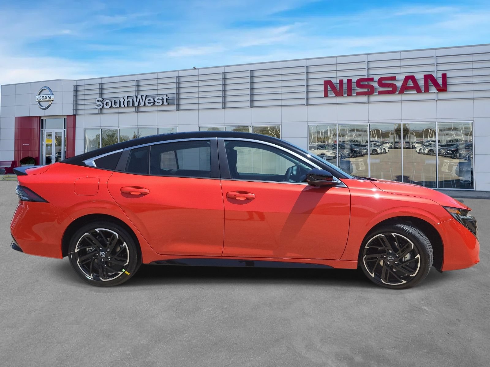 New 2026 Nissan Sentra SR w/ SR Premium Package FWD image 4
