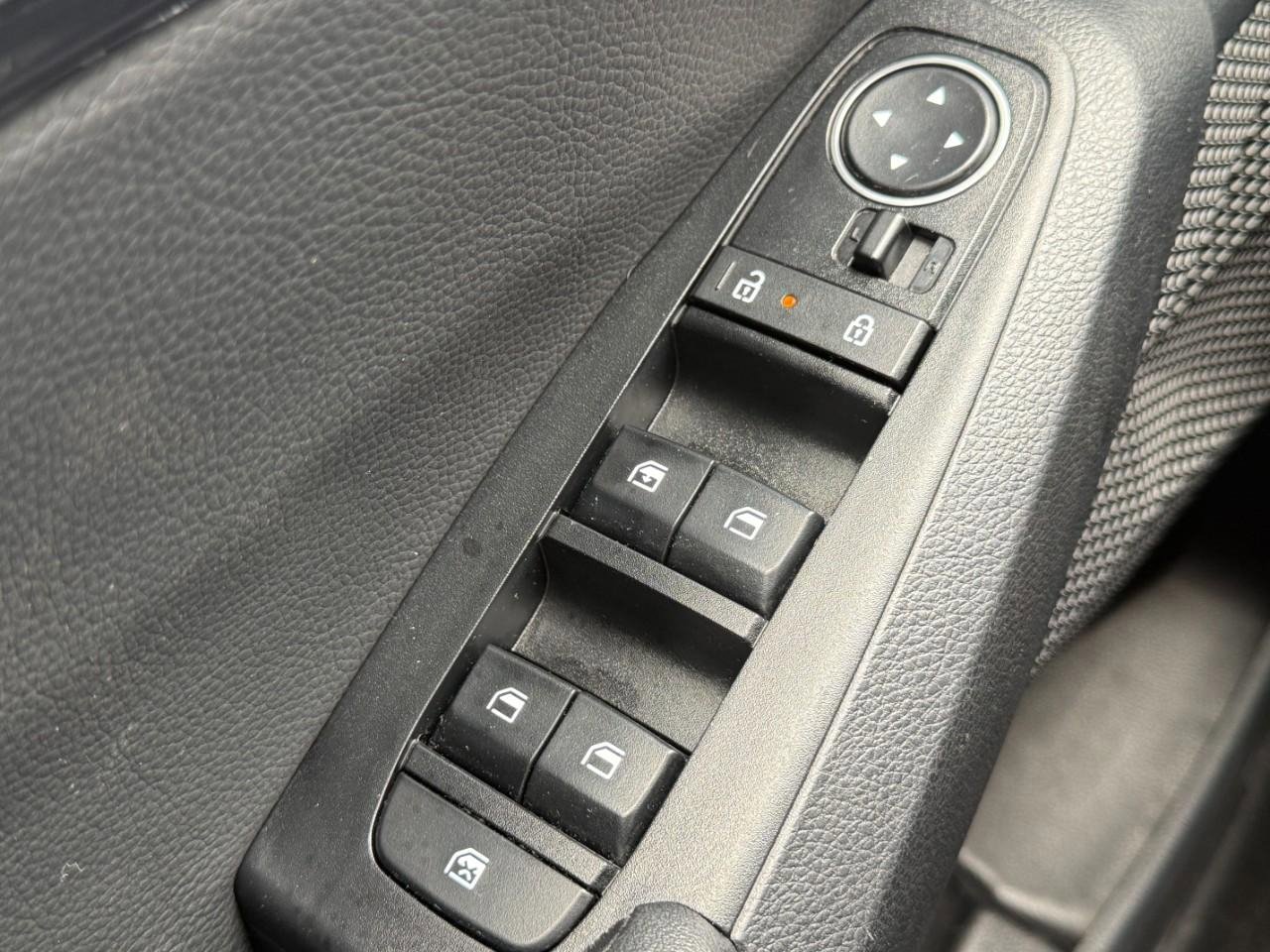 Used 2024 Kia Seltos S AWD/4WD image 21