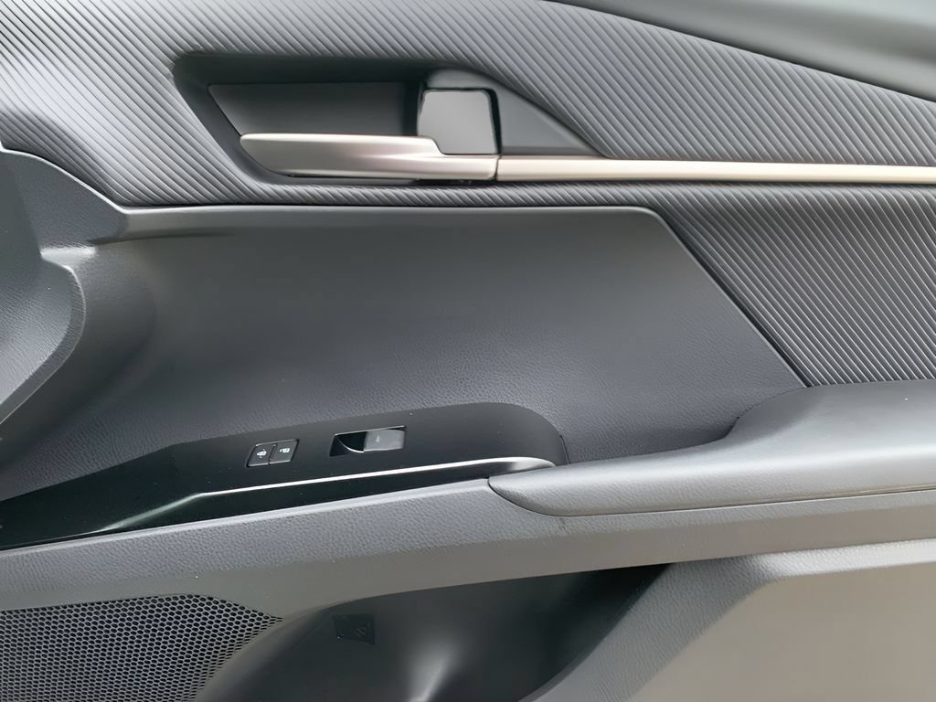 New 2026 Toyota Camry SE FWD image 53