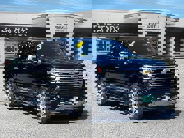 Used 2023 Chevrolet Silverado 1500 High Country image 1