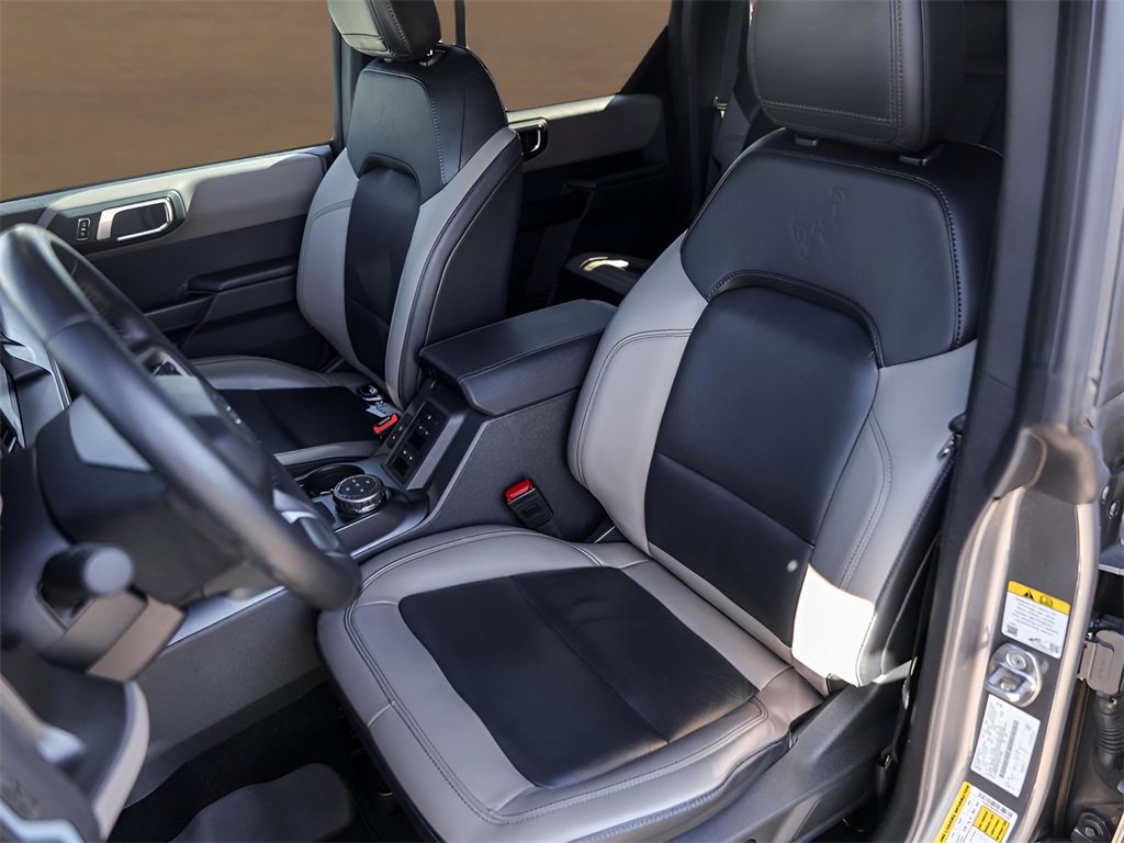 Used 2024 Ford Bronco Wildtrak image 7