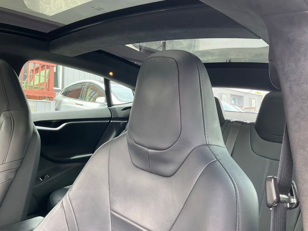 Used 2015 Tesla Model S P90D AWD/4WD image 18