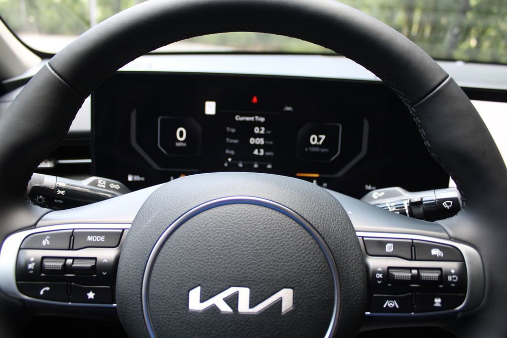 New 2026 Kia K5 EX image 27